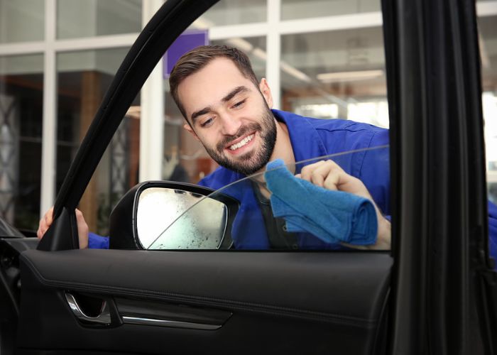 Car Door to Door Glass Replacement 3