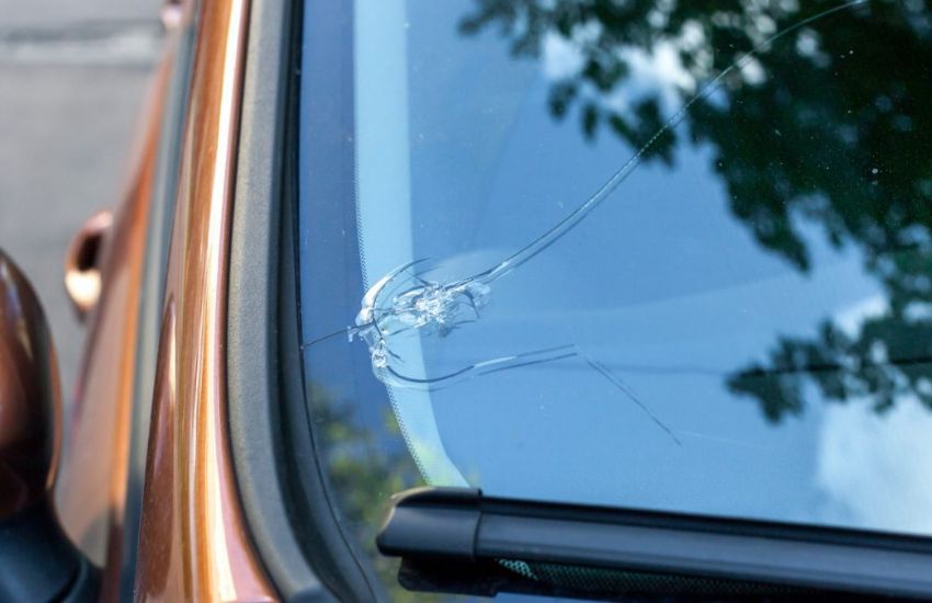 Windshield Chips & Cracks